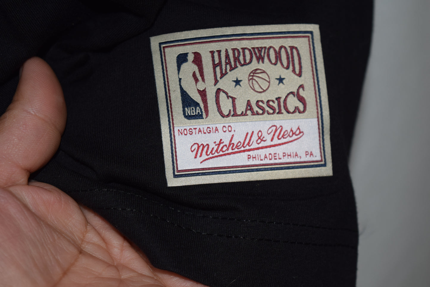 Mitchell & Ness Sixers Men's T-Shirt