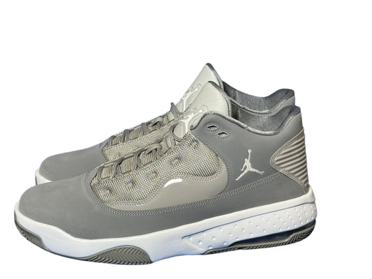 Jordan Max Aura 4 - Black and Gold (DN3687-007)