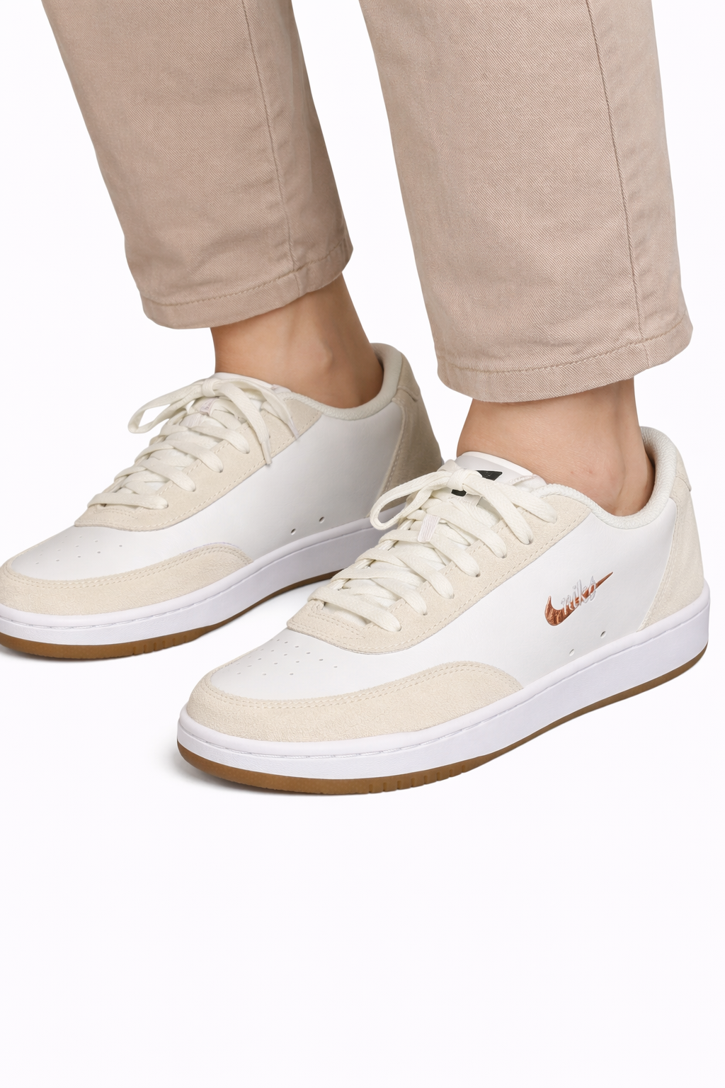 WMNS NIKE Court Vintage PRM - White/Metallic Copper (CW10667-102)