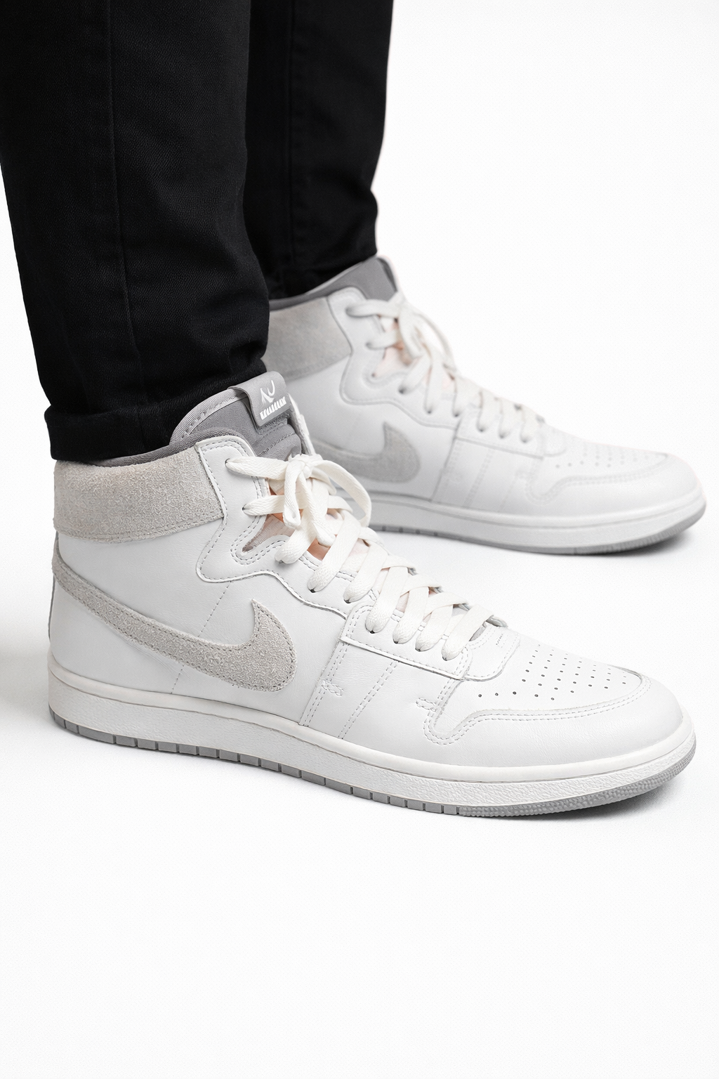 Nike Jordan Air Ship PE SP Men's Shoes - Summit White/Gunsmoke (DZ3497-100)